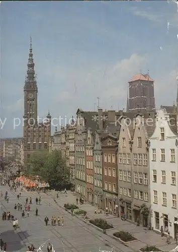 Danzig Westpreussen Haeuserfront mit Kirchturm Kat. Gdansk