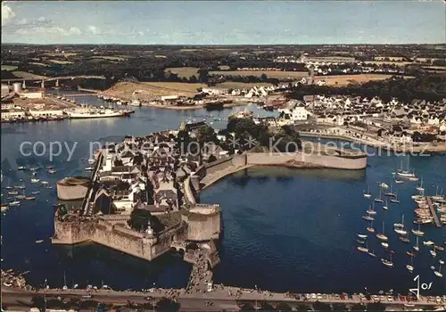 Concarneau Finistere La Ville Close Vue aerienne Kat. Concarneau