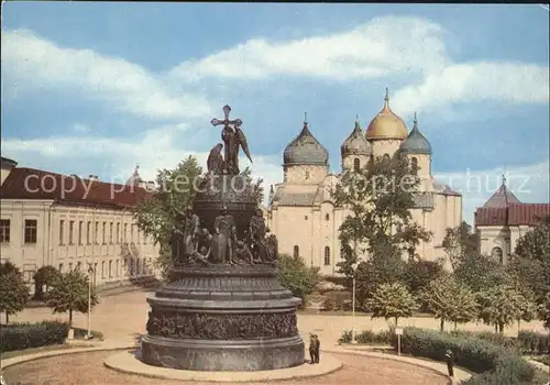 Novgorod Monumento al milenario de Rusia Kat. Novgorod