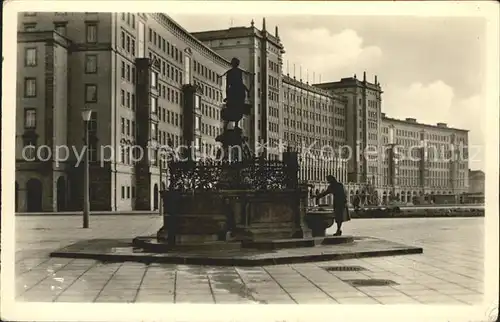 Leipzig Wohnungsneubauten am Rossplatz mit Maegdebrunnen Messestadt Kat. Leipzig