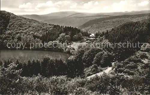 Daun Eifel Gemuendener Maar mit Eifelhoehen Kneipp Kurstadt Kat. Daun