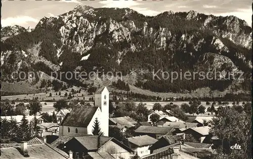 Schwangau Das Dorf der Koenigsschloesser mit Tegelberg Kat. Schwangau