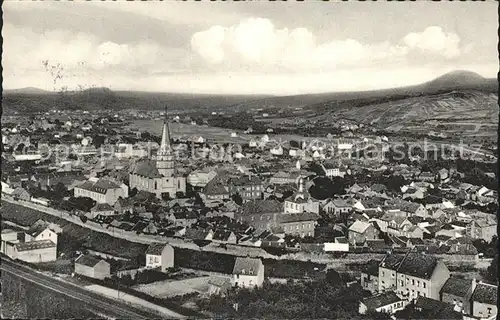 Ahrweiler Ahr Total mit Blick auf Landskrone Kat. Bad Neuenahr Ahrweiler