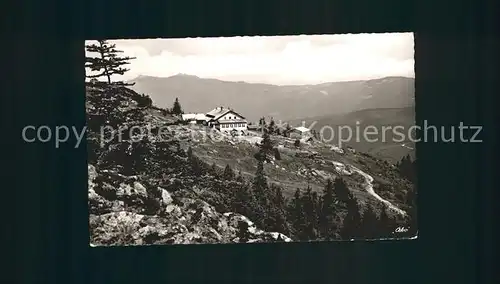 Grosser Arber Arberschutzhaus Berghaus mit Blick zum Osser Bayerischer Wald Kat. Bayerisch Eisenstein