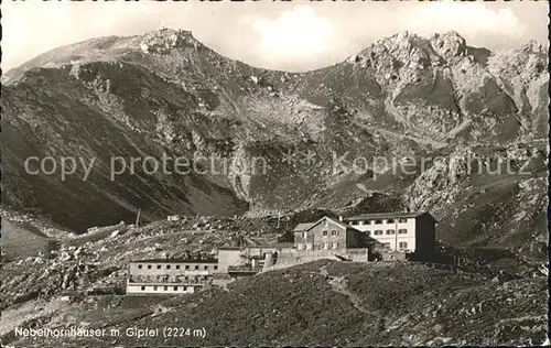 Oberstdorf Nebelhornhaeuser mit Gipfel Berghaus Allgaeuer Alpen Kat. Oberstdorf