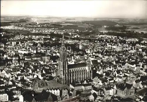 Ulm Donau Stadtbild mit Muenster Fliegeraufnahme Kat. Ulm