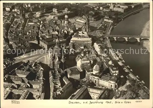 Dresden vor der Zerstoerung 1945 Fliegeraufnahme Kat. Dresden Elbe