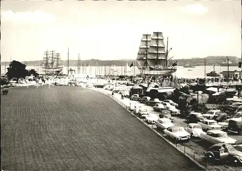 Kiel Yachthafen Segel Schulschiff Gorch Fock Kat. Kiel