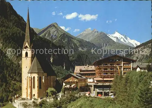 Heiligenblut Kaernten Hotel Glocknerhof und Haus Hubertus Kirche Kat. Heiligenblut