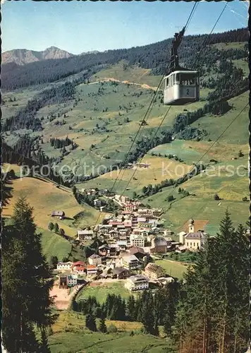 Saalbach Hinterglemm mit Seilbahn auf den Schattberg Kat. Saalbach Hinterglemm