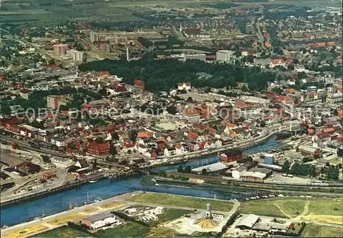 Husum Nordfriesland Stadt und Hafen Fliegeraufnahme
