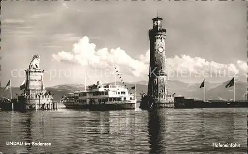 Lindau Bodensee Hafeneinfahrt Bodenseefaehre Kat. Lindau (Bodensee)