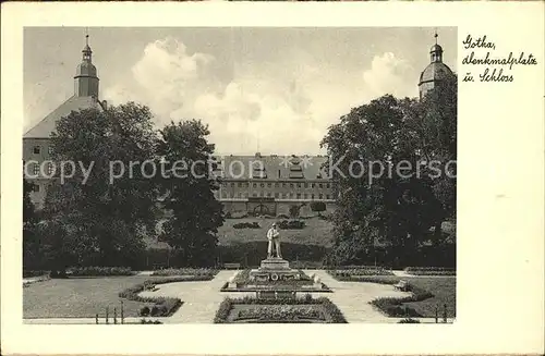 Gotha Thueringen Schloss mit Denkmal Kat. Gotha