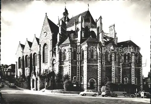 Mayenne Basilique Notre Dame Kat. Mayenne