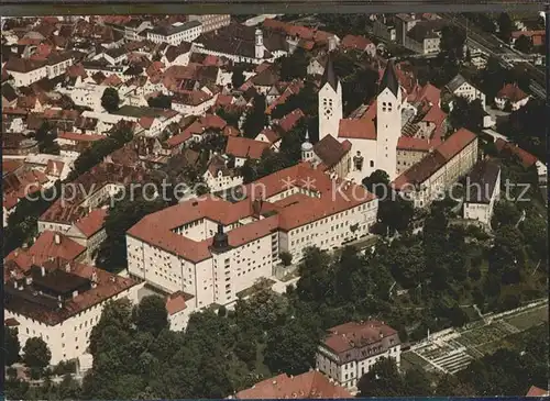 Freising Oberbayern Erzdioezese Muenchen und Freising mit Mariendom Fliegeraufnahme Kat. Freising