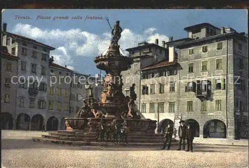 Trento Piazza Grande colla Fontana Kat. Trento