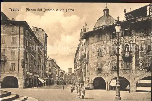 Trento Piazza del Duomo e via Larga Kat. Trento