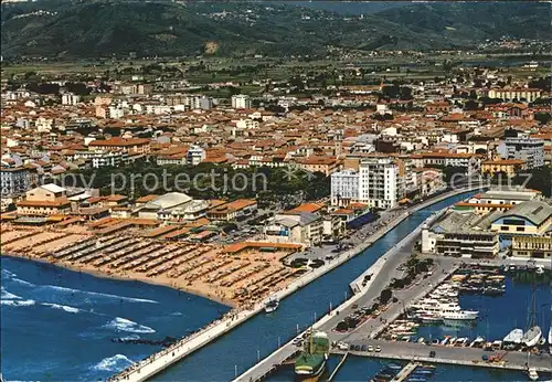 Viareggio Il porto dall aerea Hafen Kat. viareggio