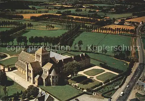 Lessay Abbaye Eglise Romane fondee en 1056 vue aerienne Kat. Lessay