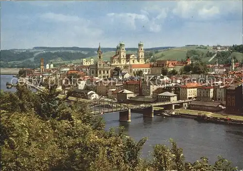 Passau Donaupartie mit Dom Kat. Passau