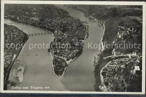 Passau Zusammenfluss von Donau Ilz und Inn Fliegeraufnahme Kat. Passau