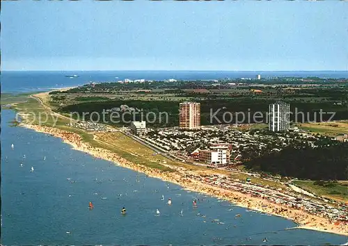 Sahlenburg Nordseeheilbad Luftaufnahme von Suedwesten Kat. Cuxhaven