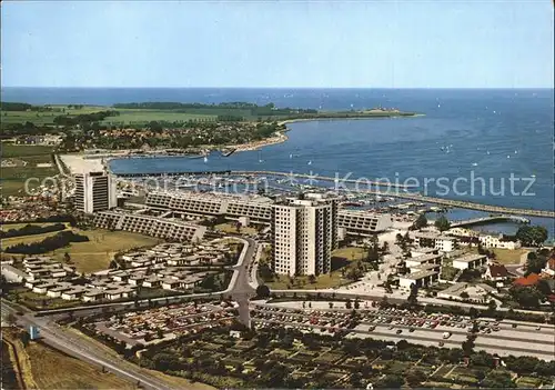 Schilksee mit Blick auf Ostseebad Strande Fliegeraufnahme Kat. Kiel