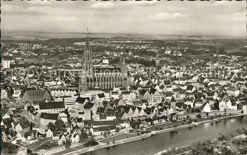 Ulm Donau mit Muenster Fliegeraufnahme Kat. Ulm