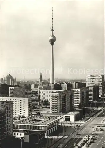 Berlin Karl Marx Allee mit Fernsehturm Kat. Berlin