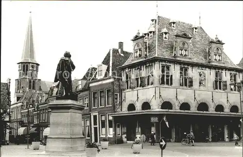 Hoorn Rodesteen met Waaggebouw Standbeeld Coen Monument Kat. Hoorn
