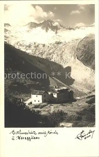 Berlinerhuette Berghaus mit Moesele und Waxeggkees Gletscher Kat. Mayrhofen