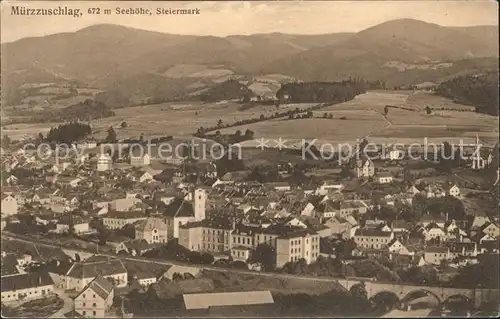 Muerzzuschlag Stadtbild mit Bergen Kat. Muerzzuschlag