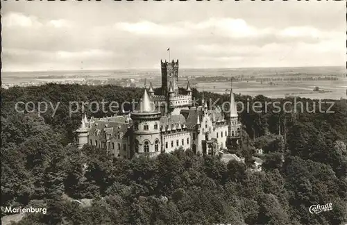 Schloss Marienburg Fliegeraufnahme Kat. Pattensen