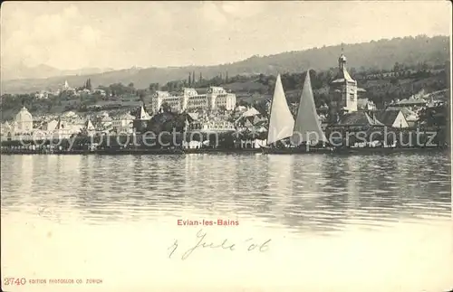Evian les Bains Haute Savoie Ansicht vom Genfersee aus Segelboot Kat. Evian les Bains