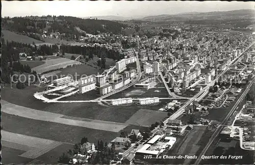 La Chaux de Fonds Quartier des Forges vue aerienne Kat. La Chaux de Fonds