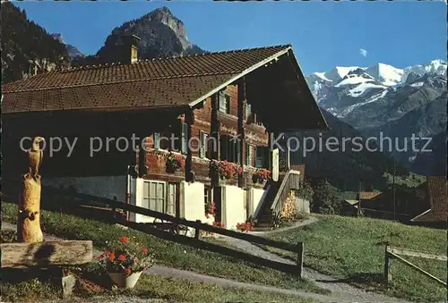 Kiental Neuer Dorfbrunnen Golderhorn Bluemlisalp Berner Alpen Kat. Kiental