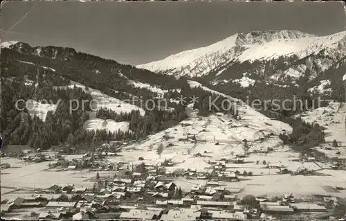 Lenk Simmental mit Muelkerplatte und Wistaetthorn Kat. Lenk Simmental