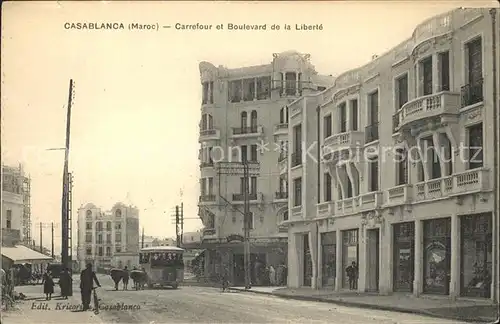 Casablanca Carrefour et Boulevard de la Liberte / Casablanca /