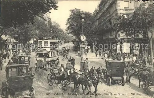 Paris Le Boulevard Montmartre Carrefour Drouot / Paris /Arrond. de Paris