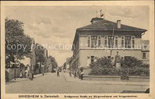 Griesheim Hessen Grossgerauer Strasse Buergermeisterei Kriegerdenkmal / Griesheim /Darmstadt-Dieburg LKR