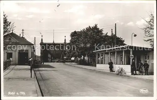 Kehl Rhein Zoll- und Passkontrolle Rheinbruecke / Kehl /Ortenaukreis LKR