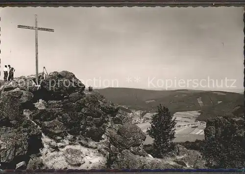 Bruchhausen Sauerland Bruchhauser Steine Gipfelkreuz /  /