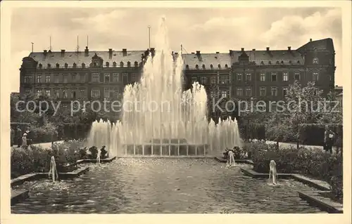 Chemnitz Schlossteich mit Springbrunnen Kat. Chemnitz