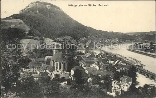 Koenigstein Saechsische Schweiz Ortsansicht mit Kirche Festung Elbetal Kat. Koenigstein Saechsische Schweiz