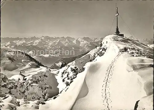 Rottach Egern Wallbergbahn Gipfel mit Karwendel und Zugspitze Kat. Rottach Egern