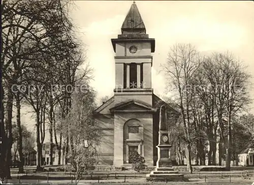 Luebtheen Kirchenplatz Denkmal Kirche Kat. Luebtheen