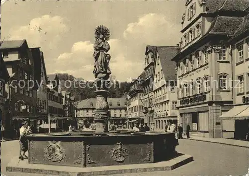 Schwaebisch Gmuend Marktplatz Markt Brunnen  Kat. Schwaebisch Gmuend