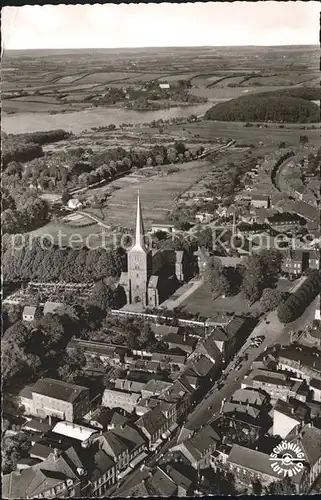 Bad Segeberg Fliegeraufnahme mit Kirchturm Kat. Bad Segeberg