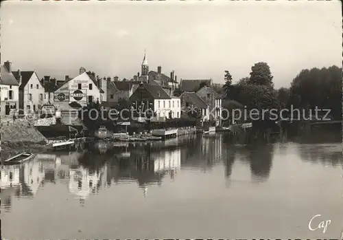 Nemours Seine et Marne Les rives Loing Reflet  Kat. Nemours