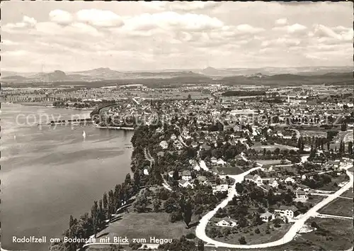 Radolfzell Bodensee mit Blick zum Hegau Fliegeraufnahme Kat. Radolfzell am Bodensee